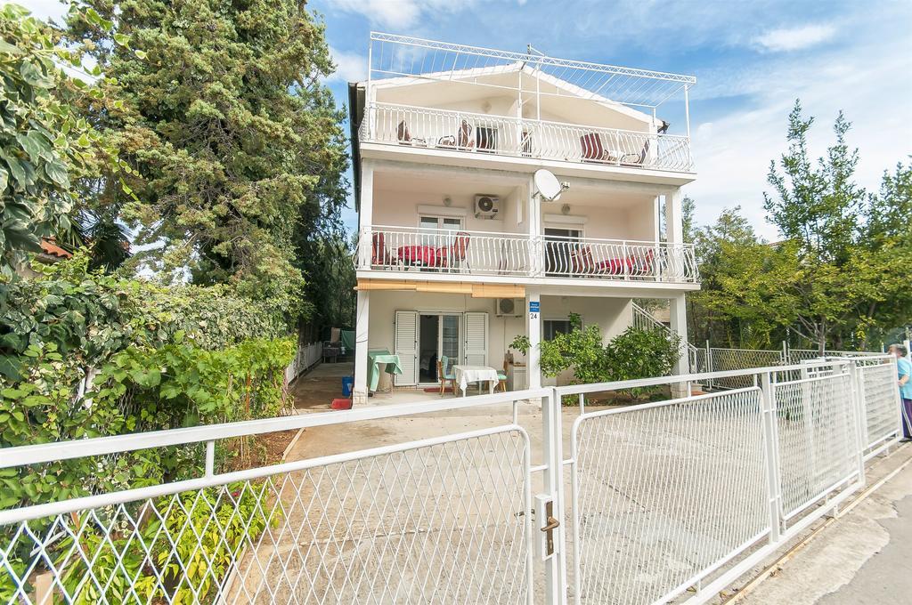 Apartments Luca Rogoznica  Εξωτερικό φωτογραφία