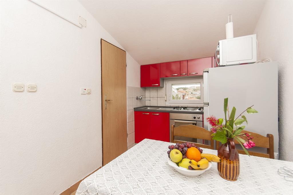 Apartments Luca Rogoznica  Εξωτερικό φωτογραφία