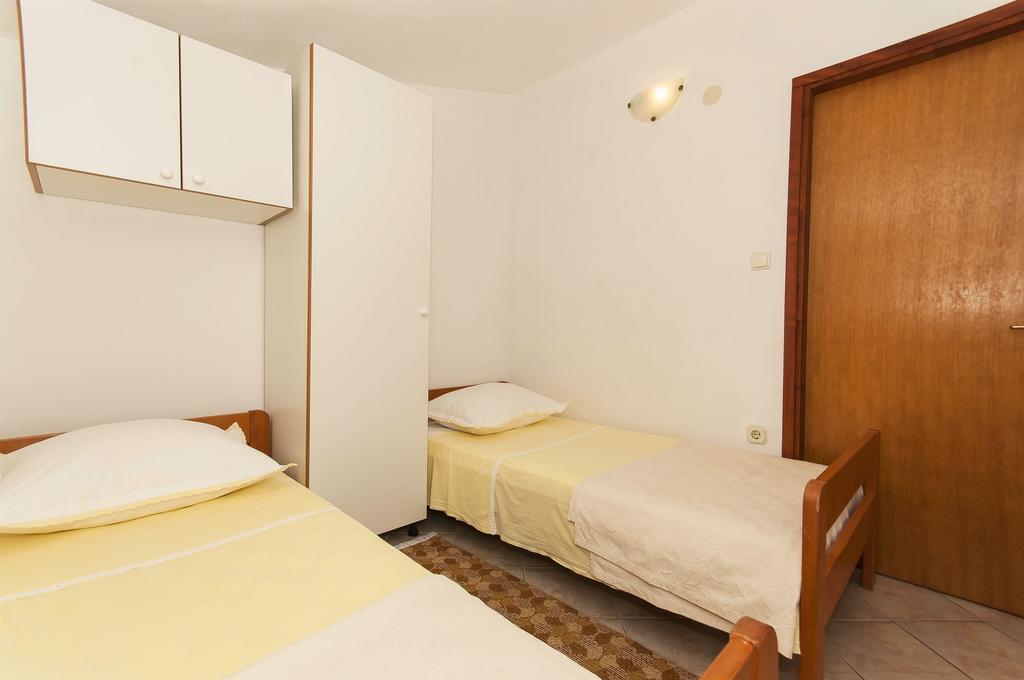 Apartments Luca Rogoznica  Εξωτερικό φωτογραφία