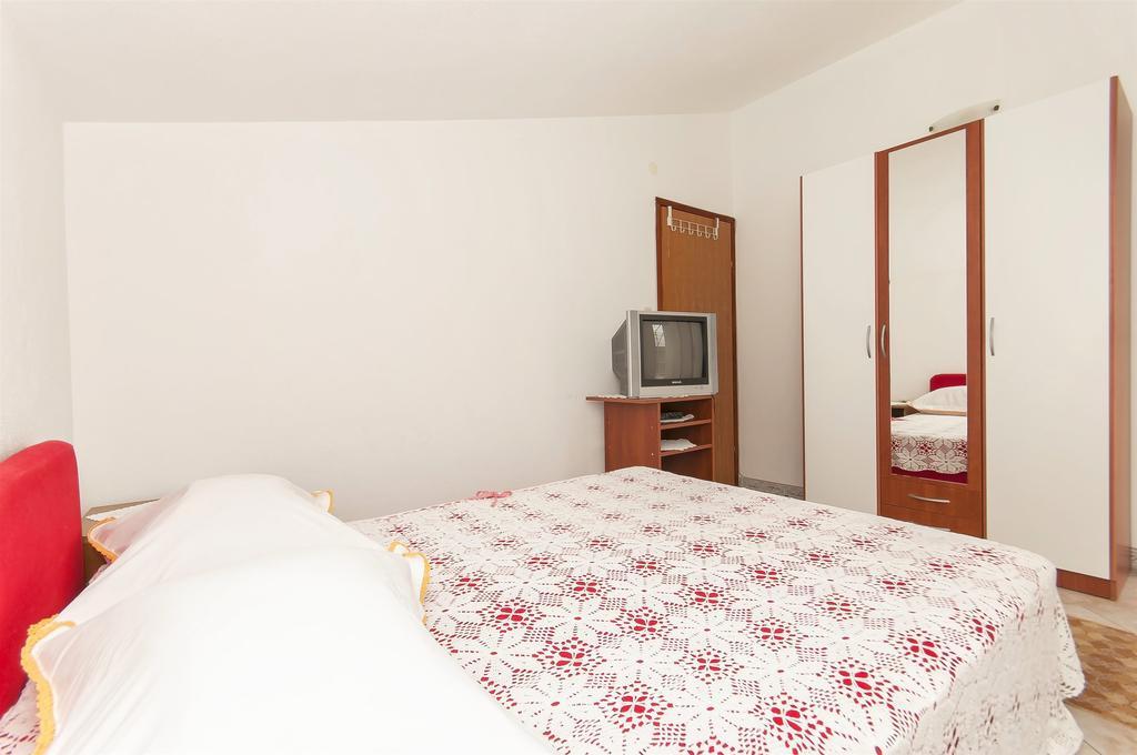 Apartments Luca Rogoznica  Εξωτερικό φωτογραφία